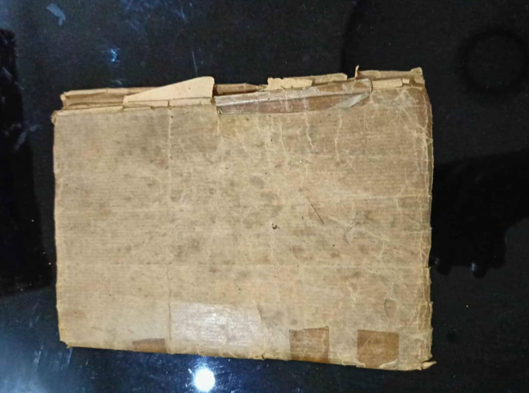Ancien livre de