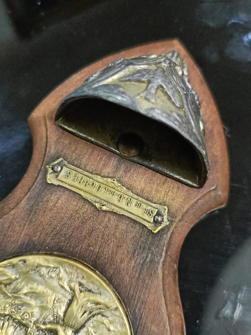 Fonntaine تحفة قديمة للديكور   
14cm/7cm
