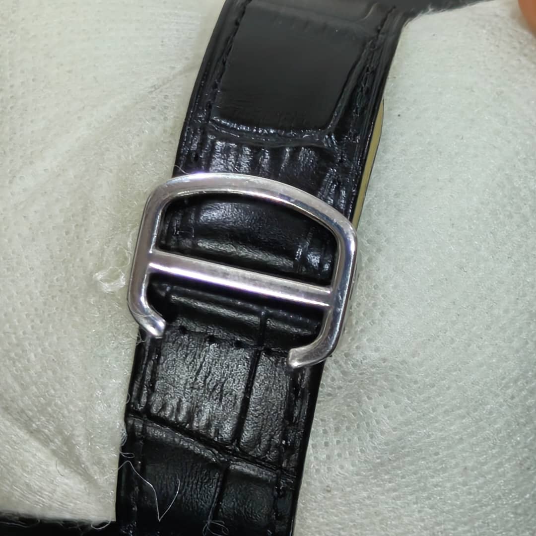 Montre cartier automatique super 
40mm
Prix 38000