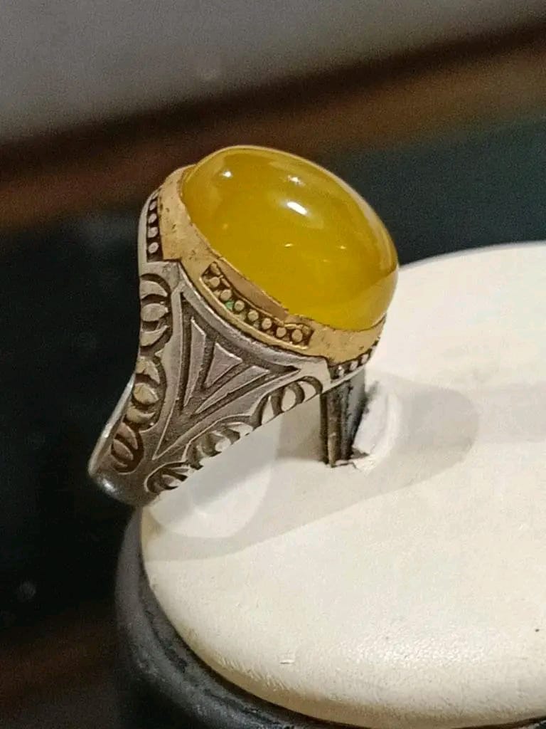 خاتم فضة بحجر عقيق