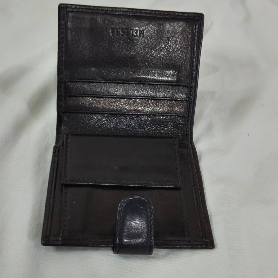 Portefeuille MR paris en cuir original 
20/10cm
