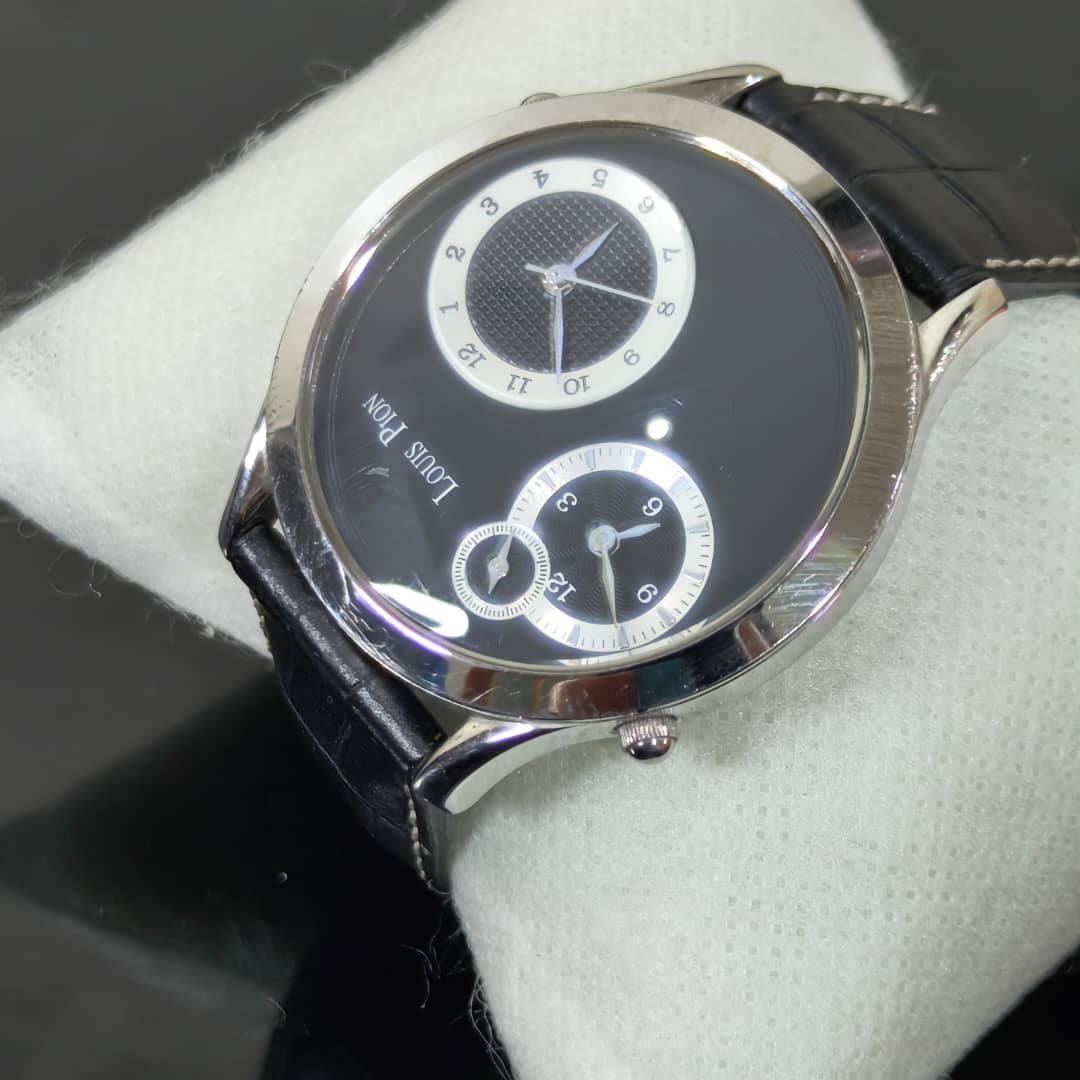 Montre louis point quartz original 
38mm