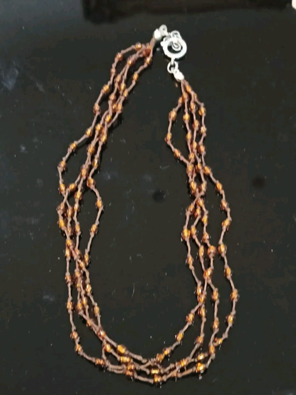 عقد تحفة طوله 23cm