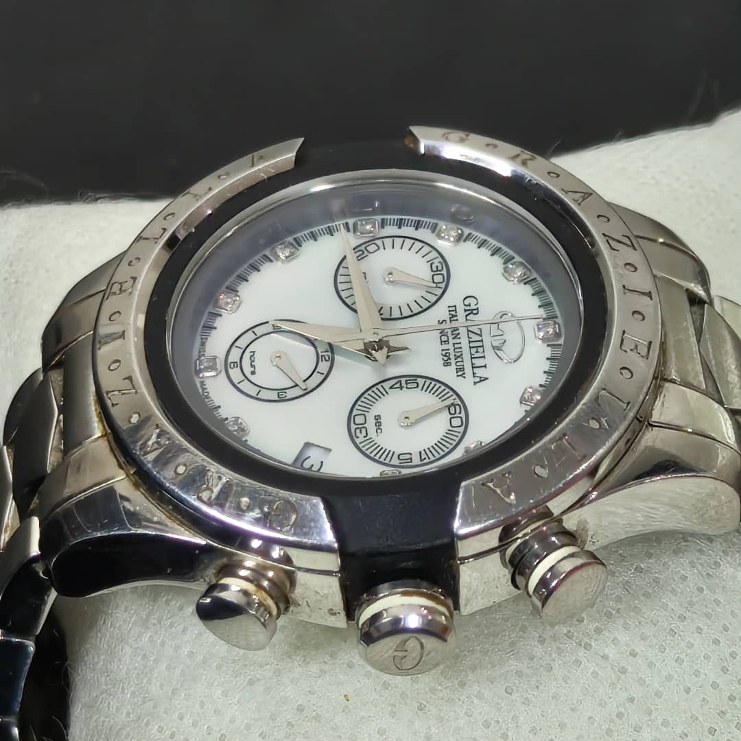 Montre Graziella en daiment original 
38mm