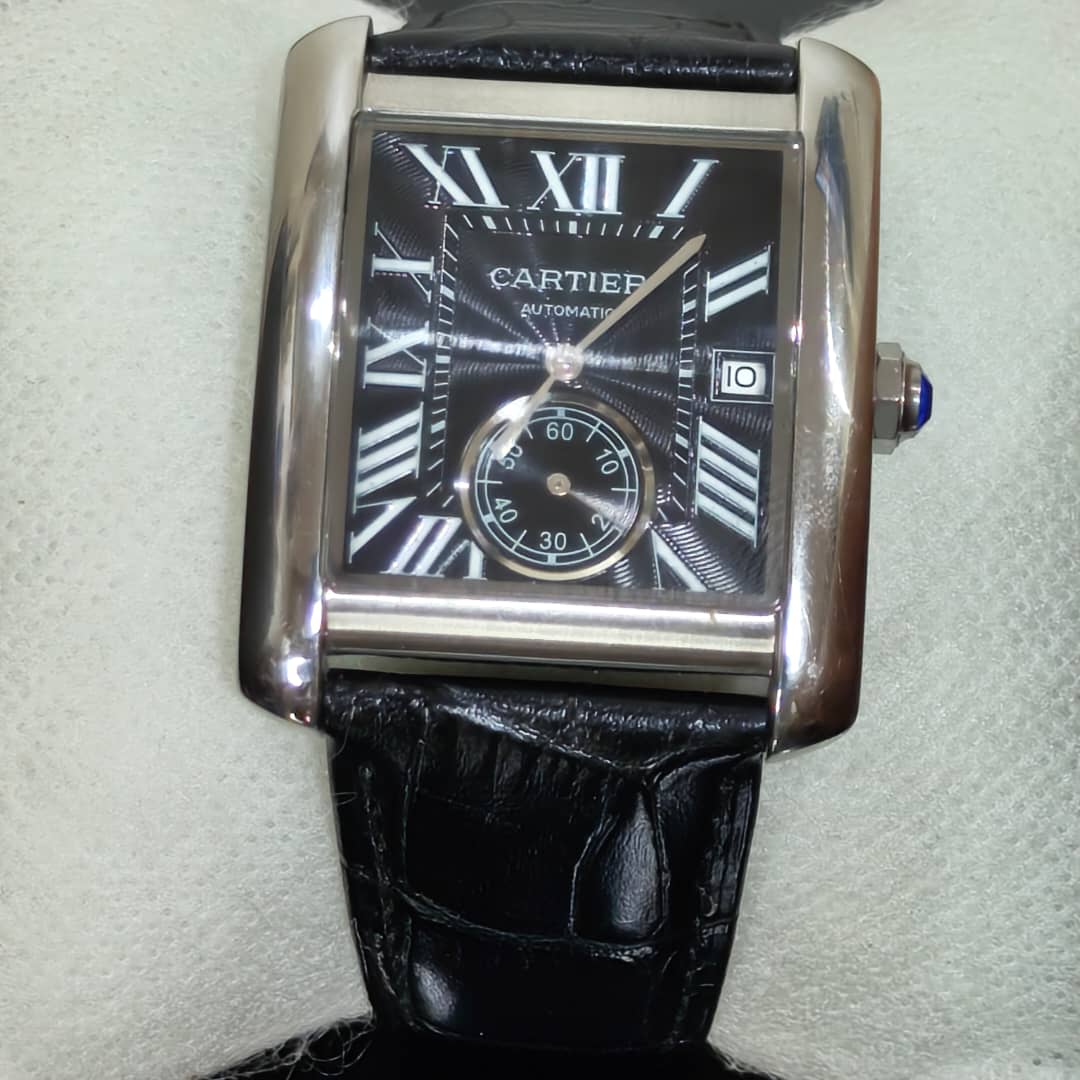 Montre cartier automatique super 
40mm
Prix 38000