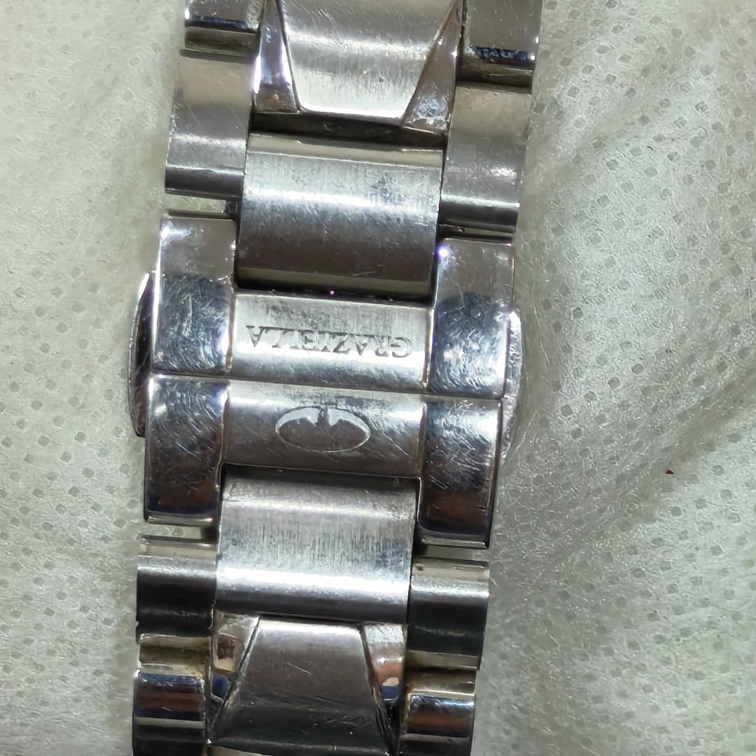 Montre Graziella en daiment original 
38mm