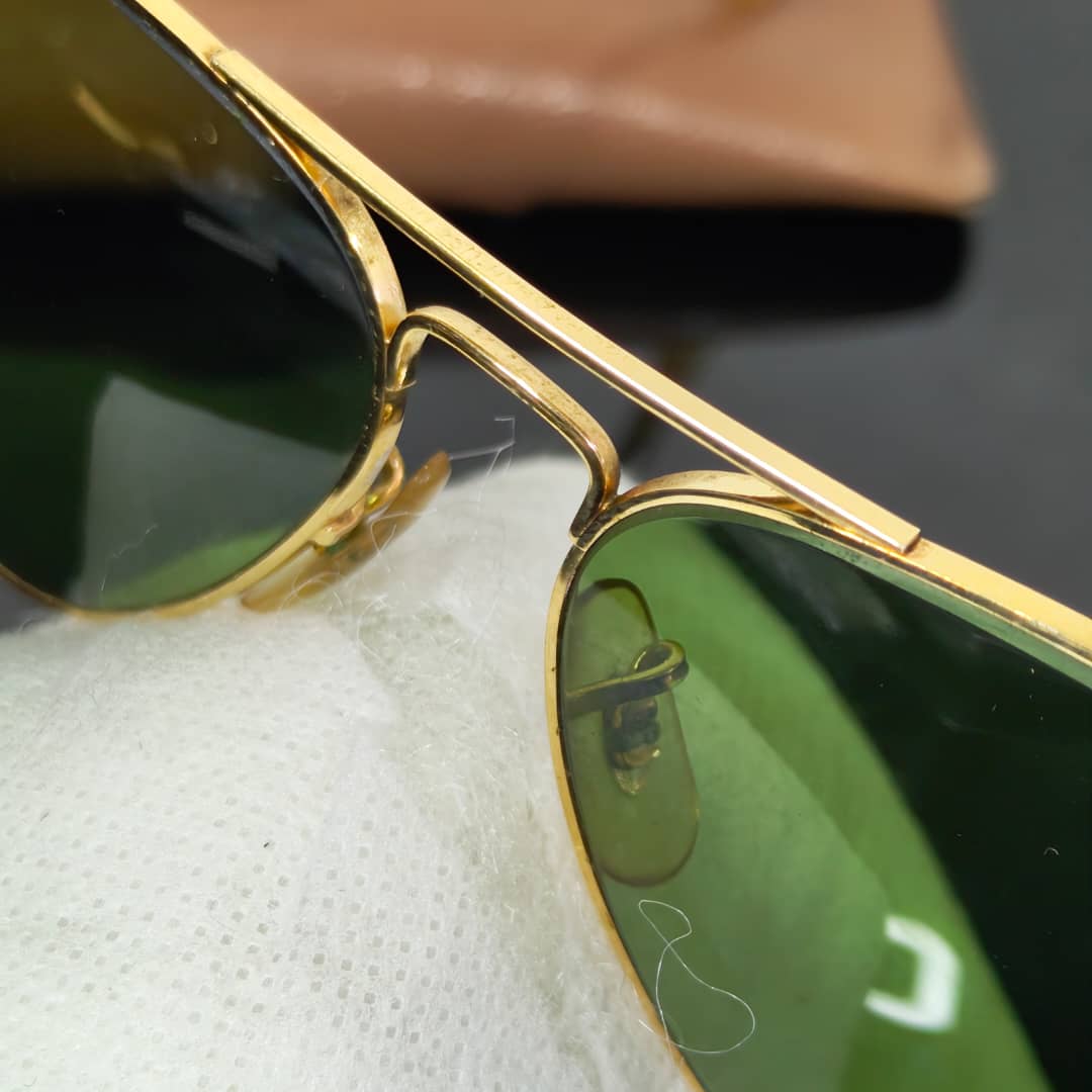 Lunette ray ben usa bl original زوج ملايين ومتين 
58/14
سعر 22000
