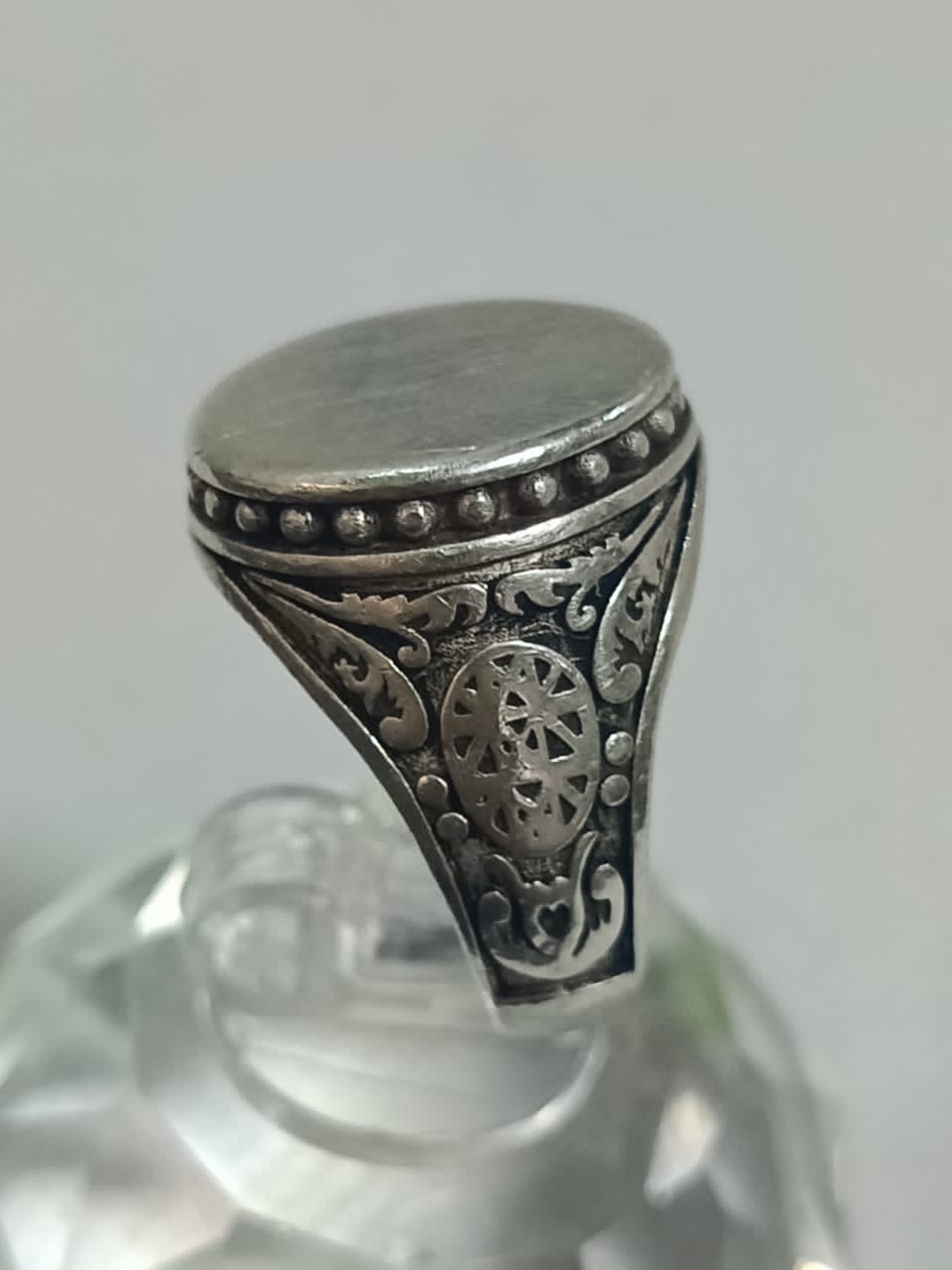 خاتم تحفة من فضة