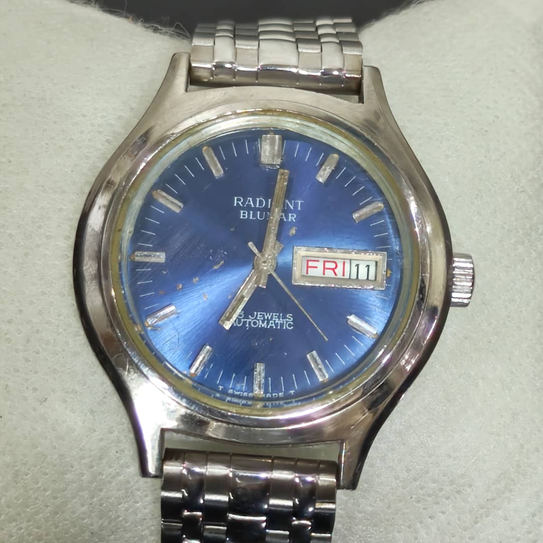 Montre Radiant blumar automatique original 
38mm
Prix 13000