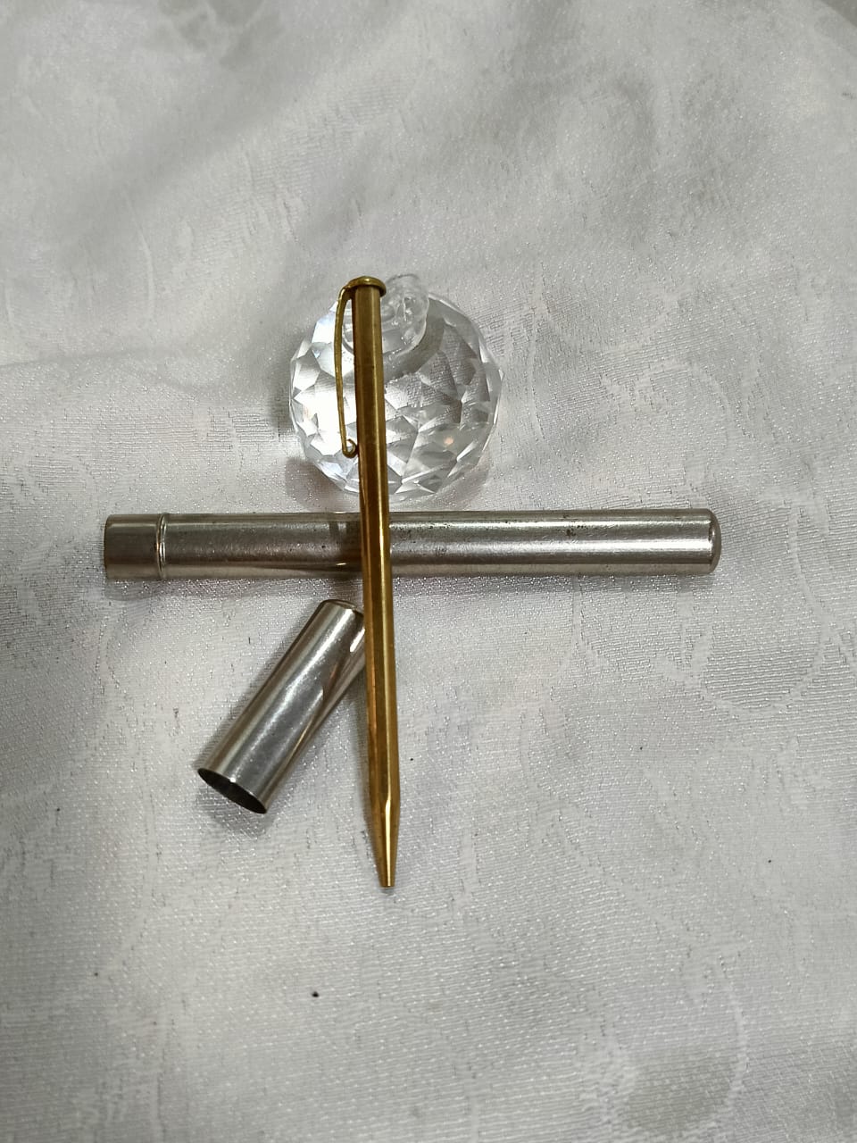 Stylo ancien عاطل