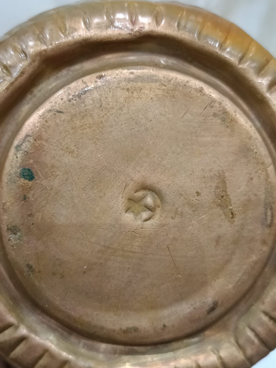 فازة قديمة