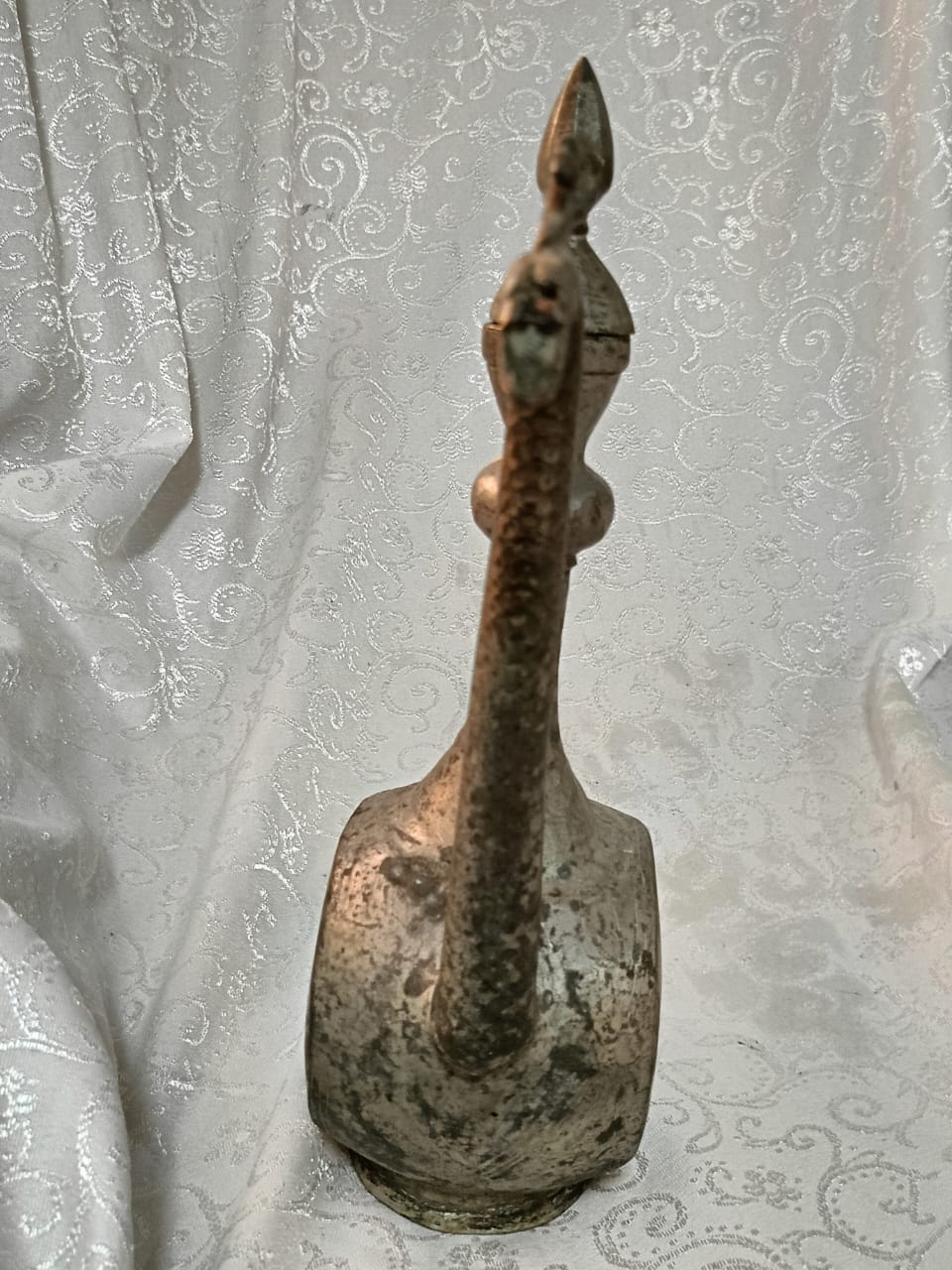 أنية عربية قديمة