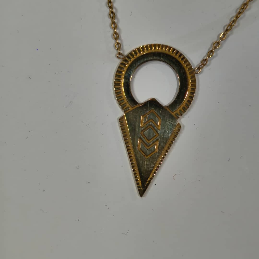 سوار بلاكي فرنسي 
طول مغلق 20cm