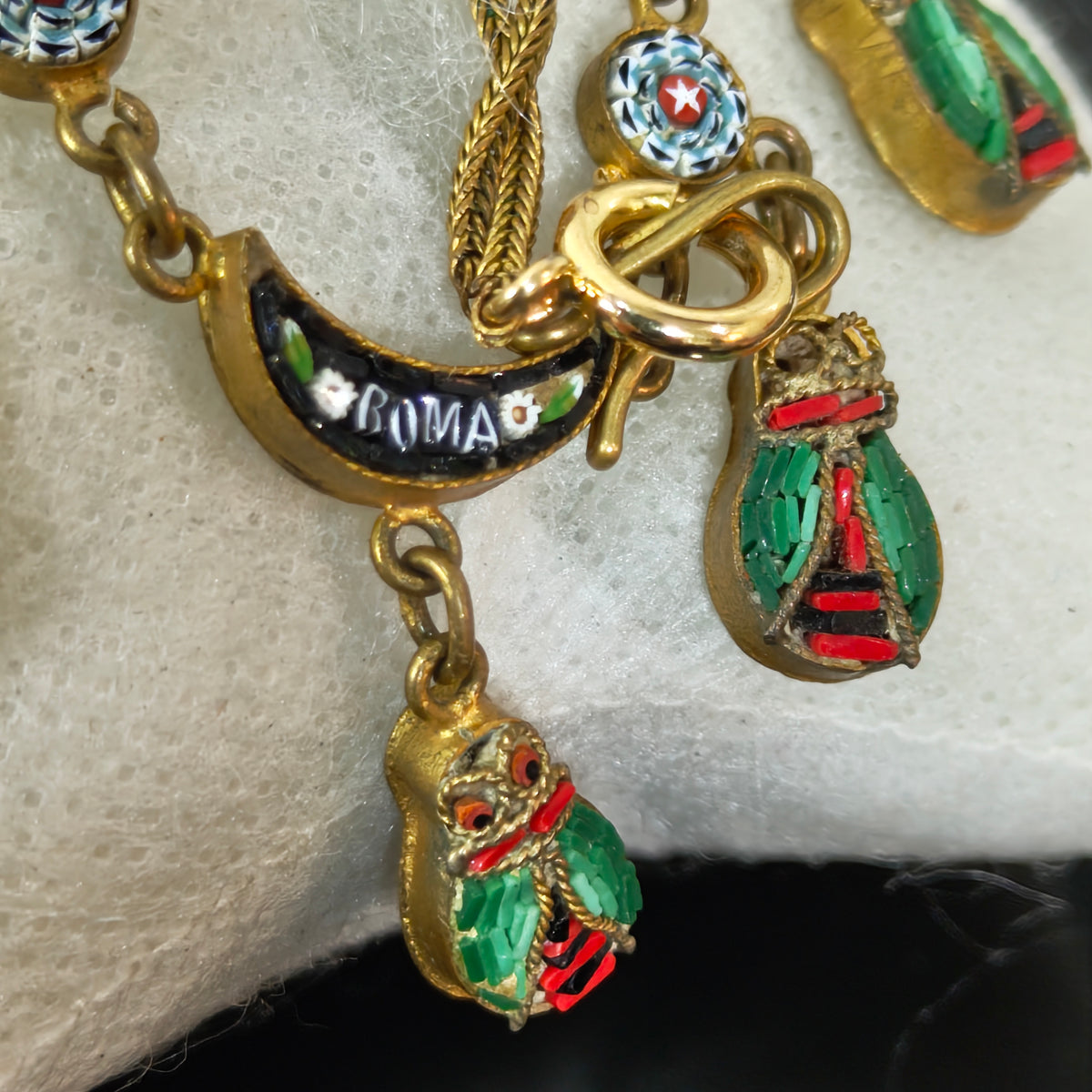 Ancien collier mosaïque 
طول مغلق 18cm