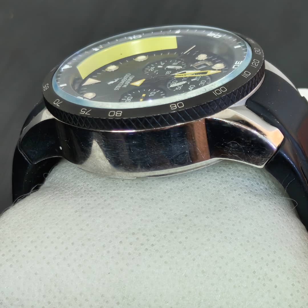 Montre strumento Marino chronographe Quartz original/ زوج ملايين ونصف 
40mm
Prix 25000