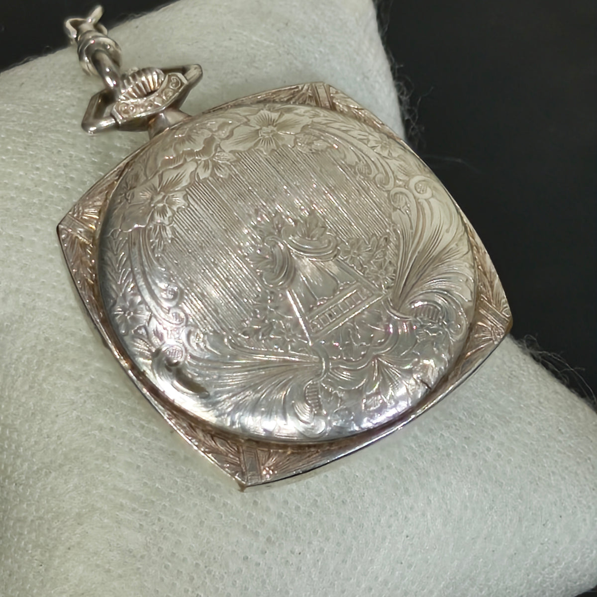 Montre gousset pax argenté mécanique vintage عاطلة
سعر 5000