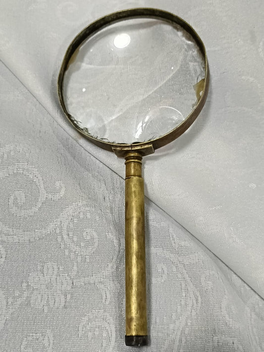 Loupe ancien cuivre 
خدوش في العدسة 22cm/10cm