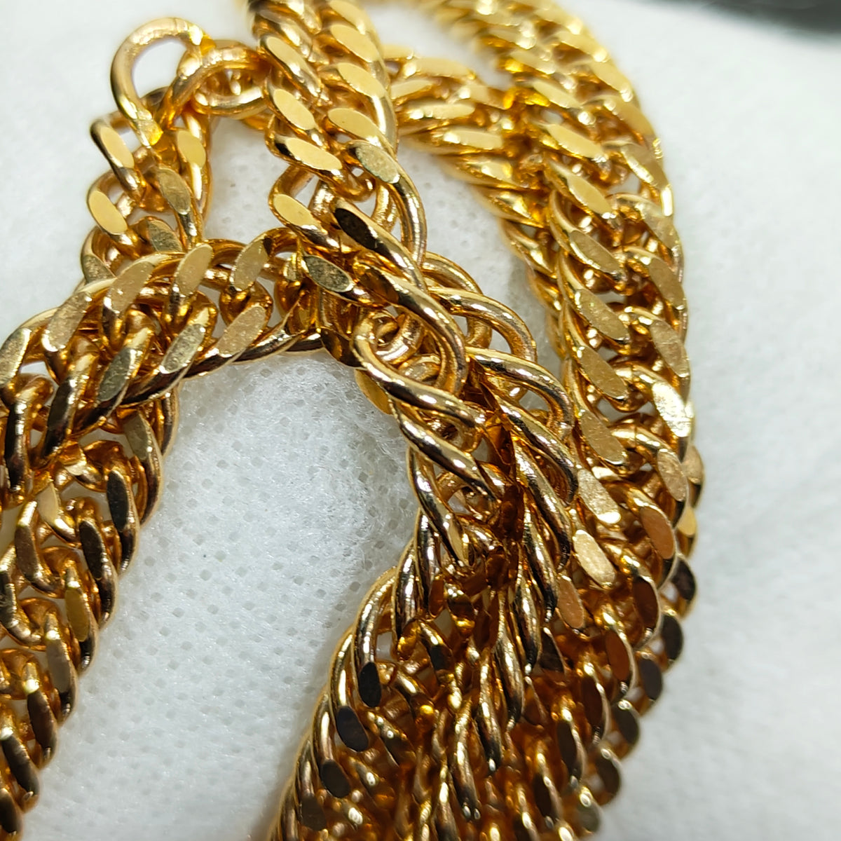 سلسلة بلاكي فرنسي حر 
طول 28cm
Prix 15000
