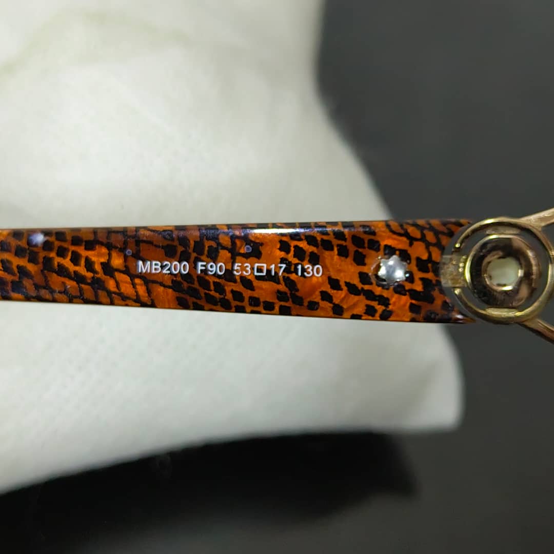 Lunette mont blanc original 
53/17
