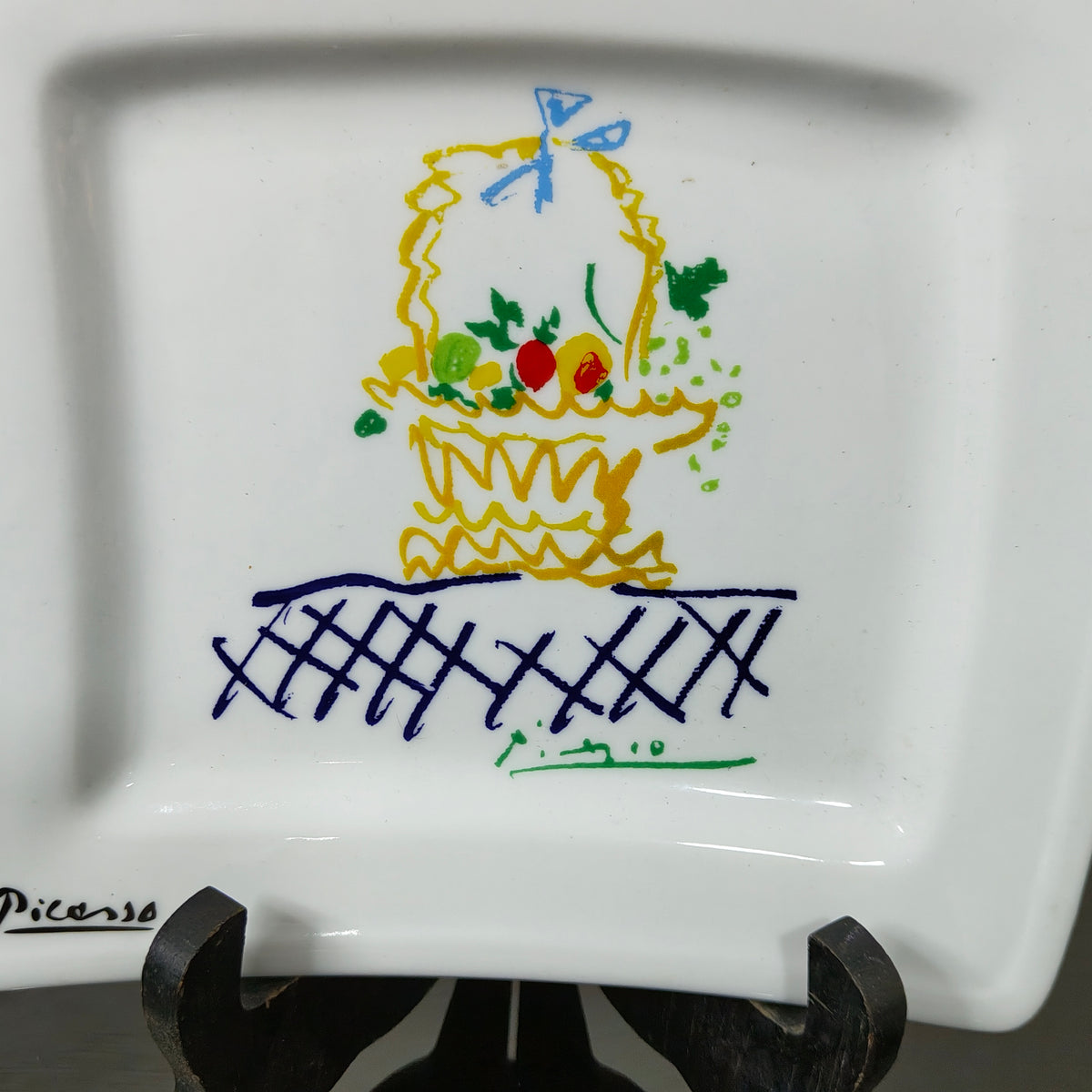 Pièces uniques faïence signé 
20cm/17cm