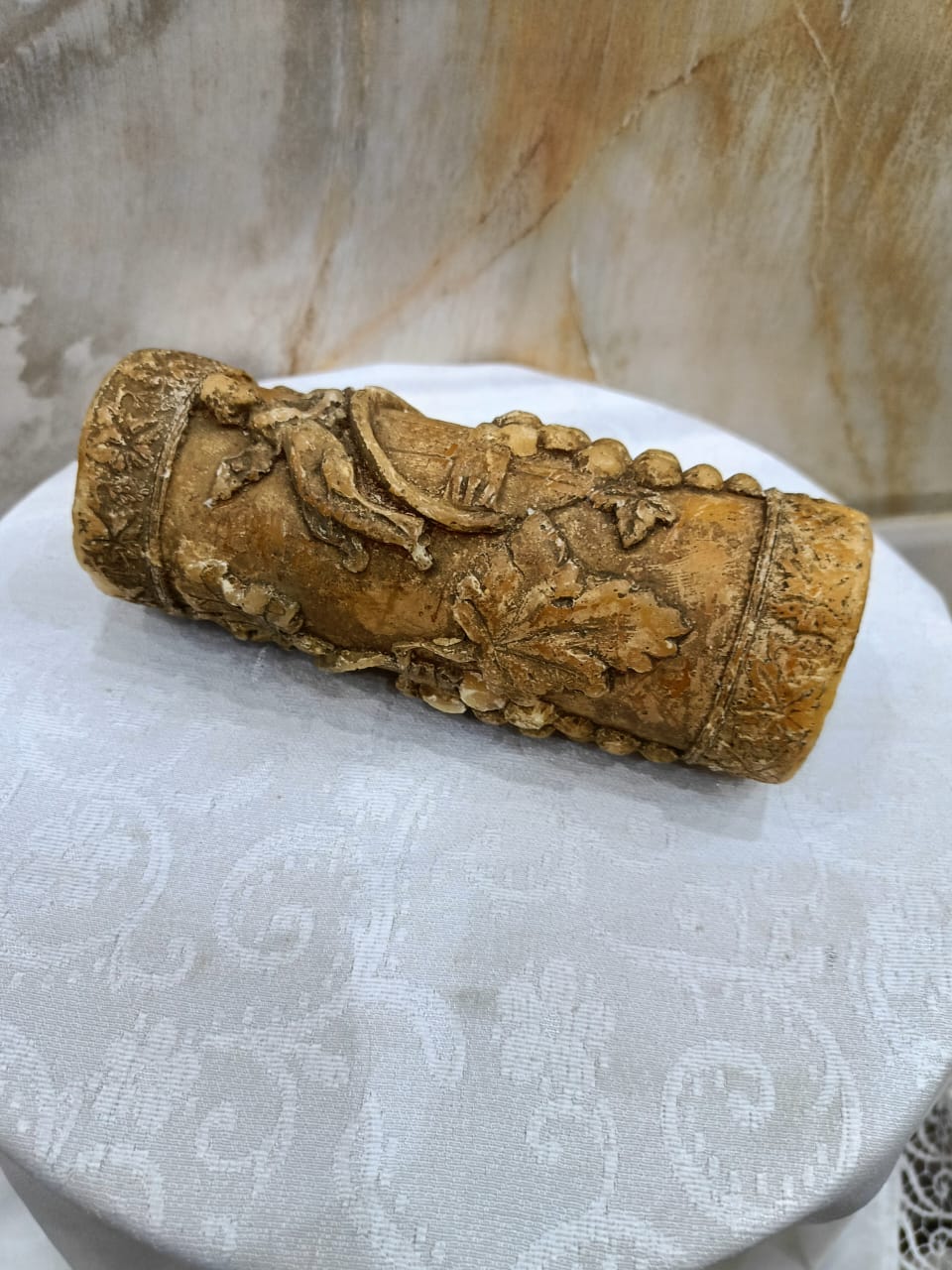 شمعة قديمة جدا أصلية 18cm/7cm