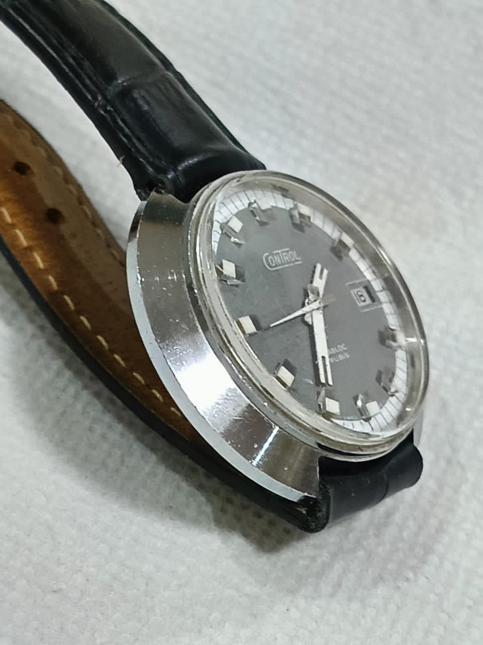 Montre mécanique rar