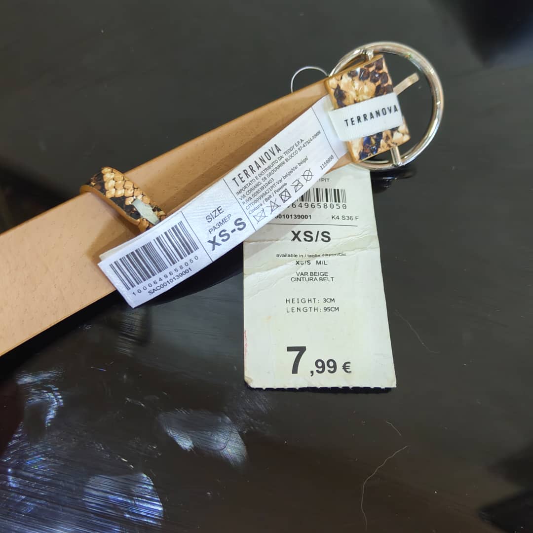 Ceinture terra nova femme original 
95cm
Prix 4500
