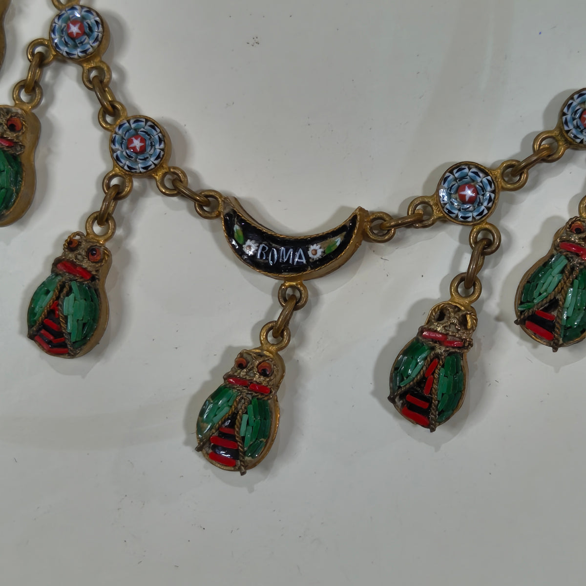 Ancien collier mosaïque 
طول مغلق 18cm