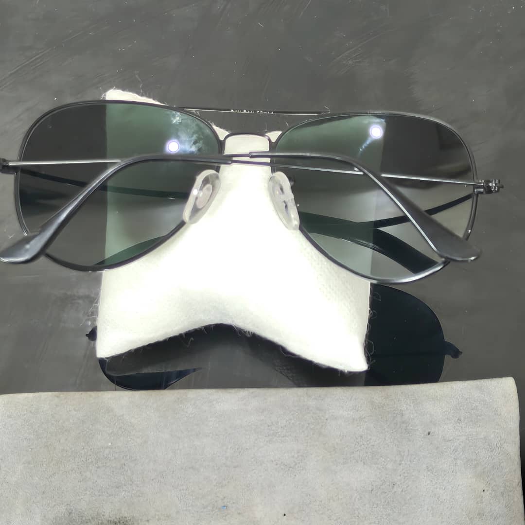 Lunette ray ben cobra aviator Italy original 
58/24
Prix 12000