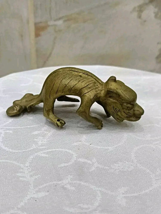 تحفة من برونز ديكور طولها 12cm