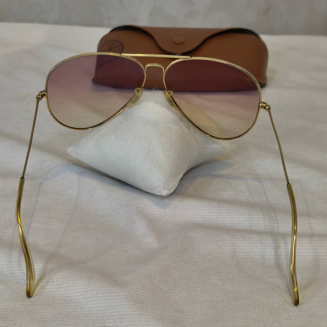 Lunette ray ben usa bl 4cison dégradé or /10k
T62
Prix 55000