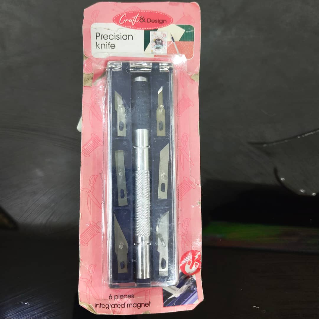 أداة تقطيع جديدة
طول 21cm