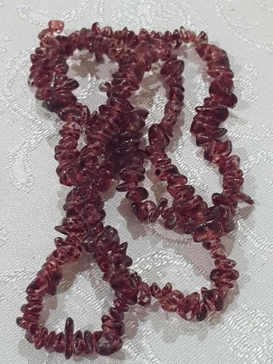 عقد عقيق رماني طوله 50cm