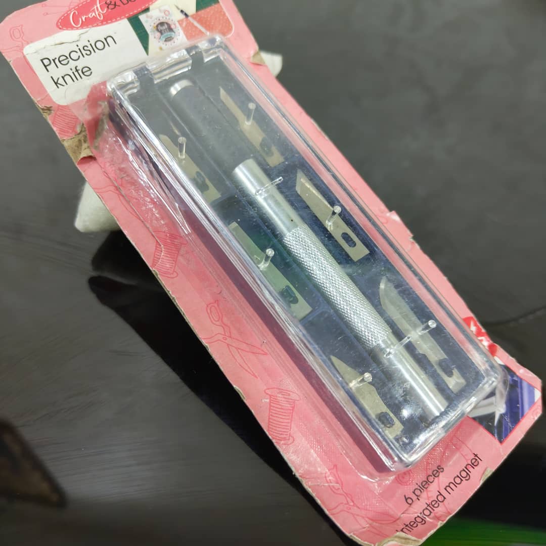 أداة تقطيع جديدة
طول 21cm