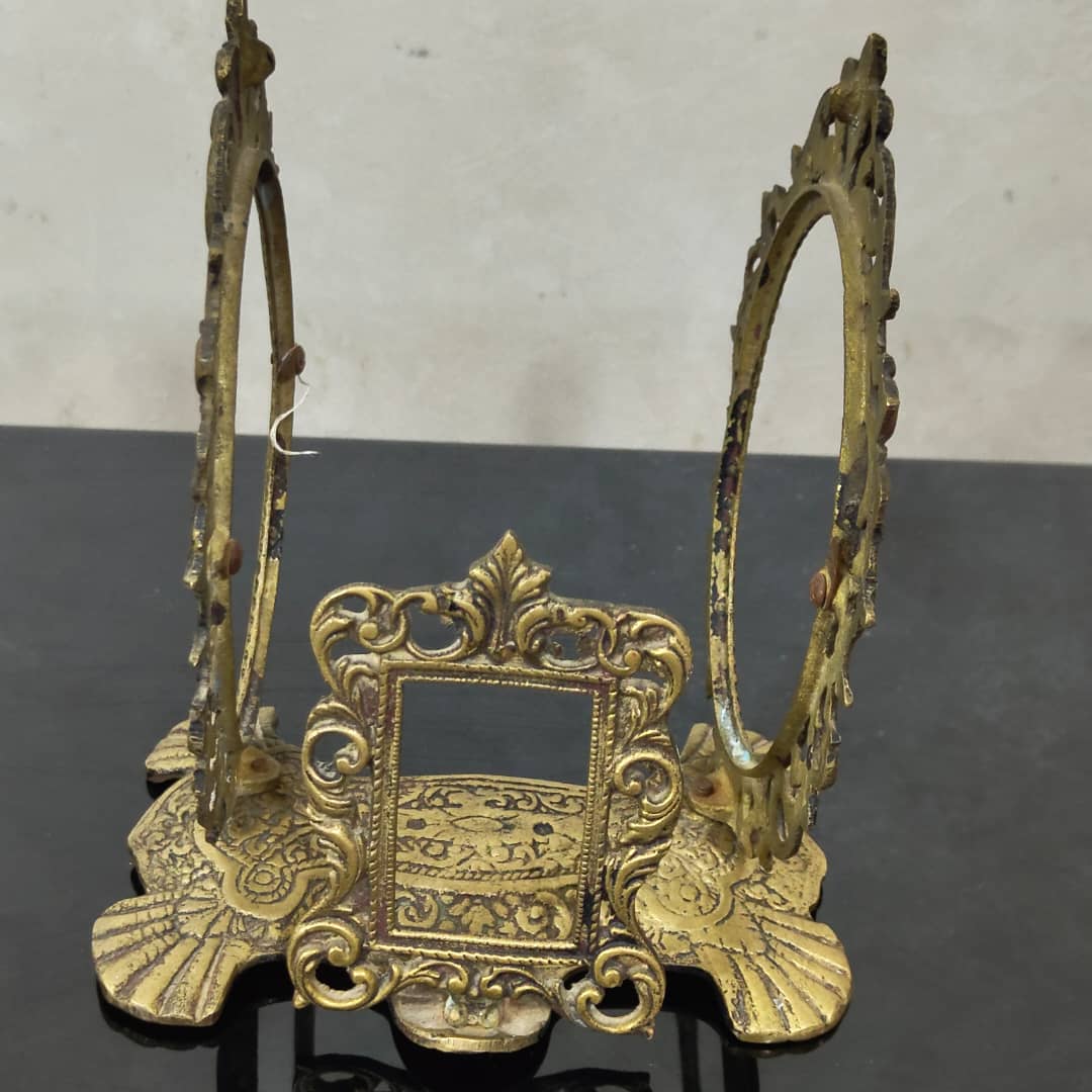Cadre du miroir vintage original en bronze 
16/14cm