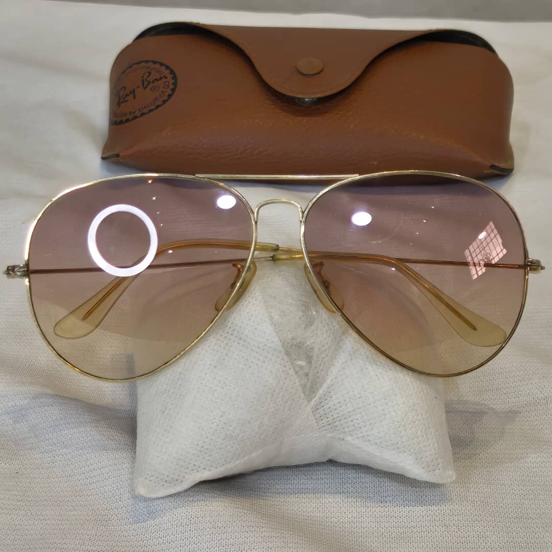 Lunette ray ben usa bl 4cison dégradé or /10k
T62
Prix 55000