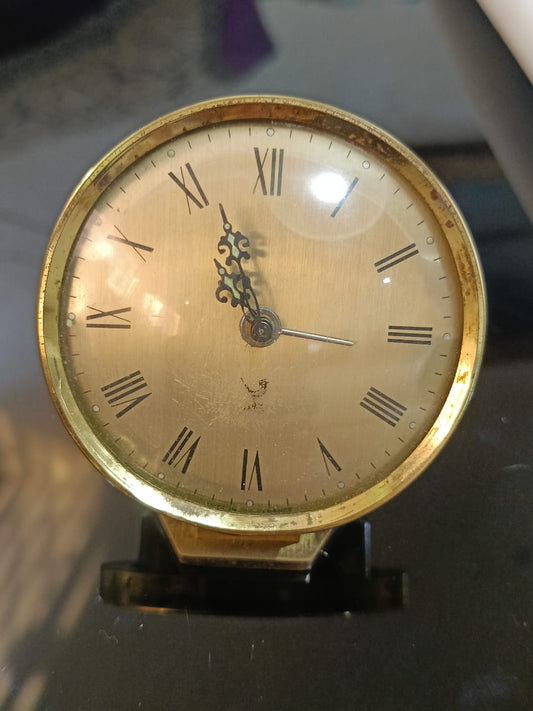 منبه قديم عاطل