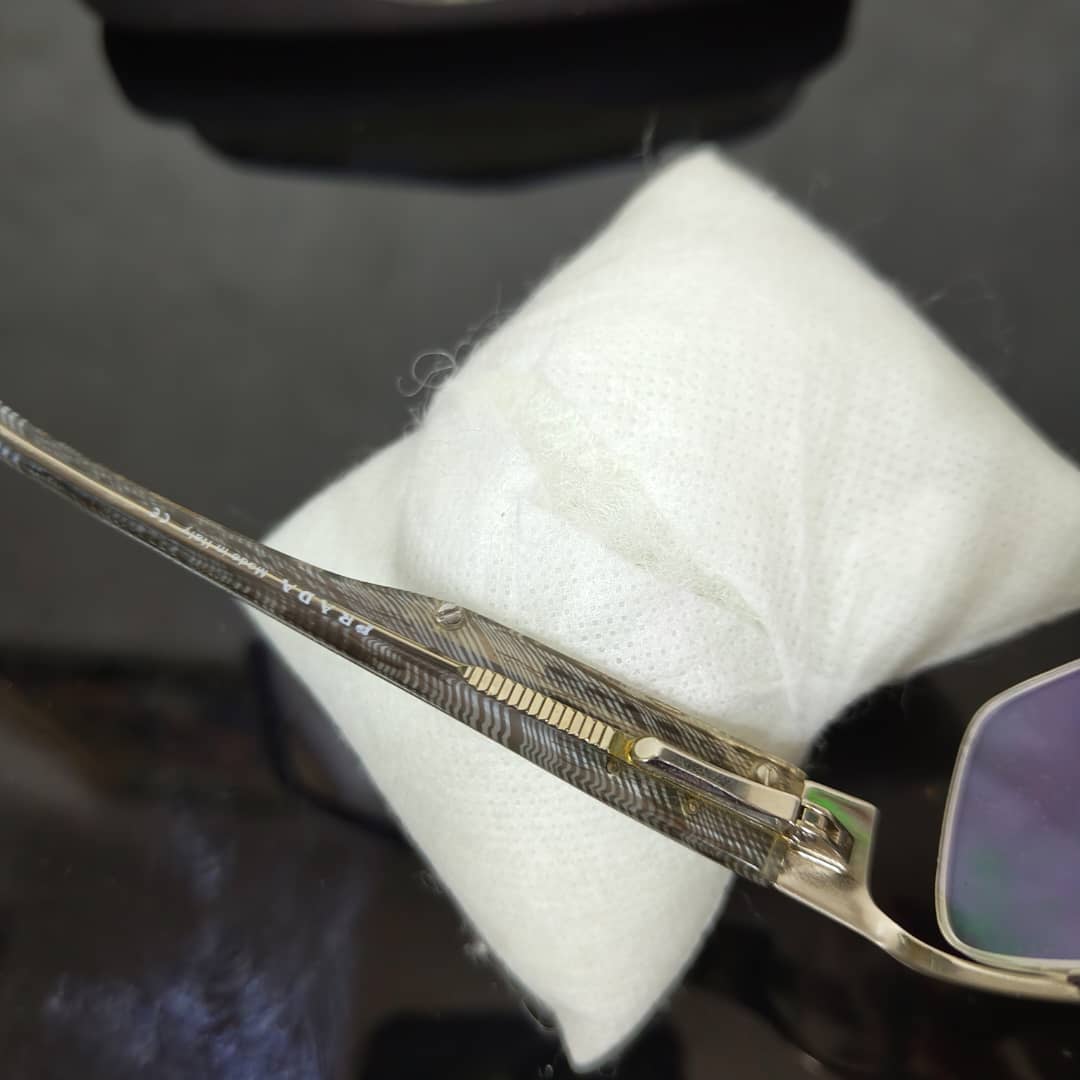 Lunette prada original 
52/17