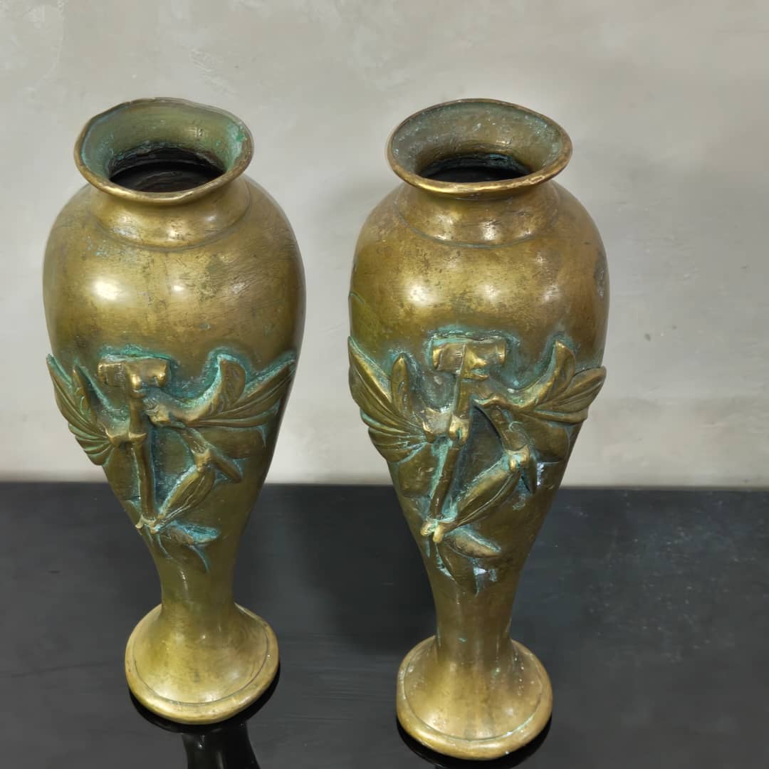 Paires vase en bronze rare 
26cm