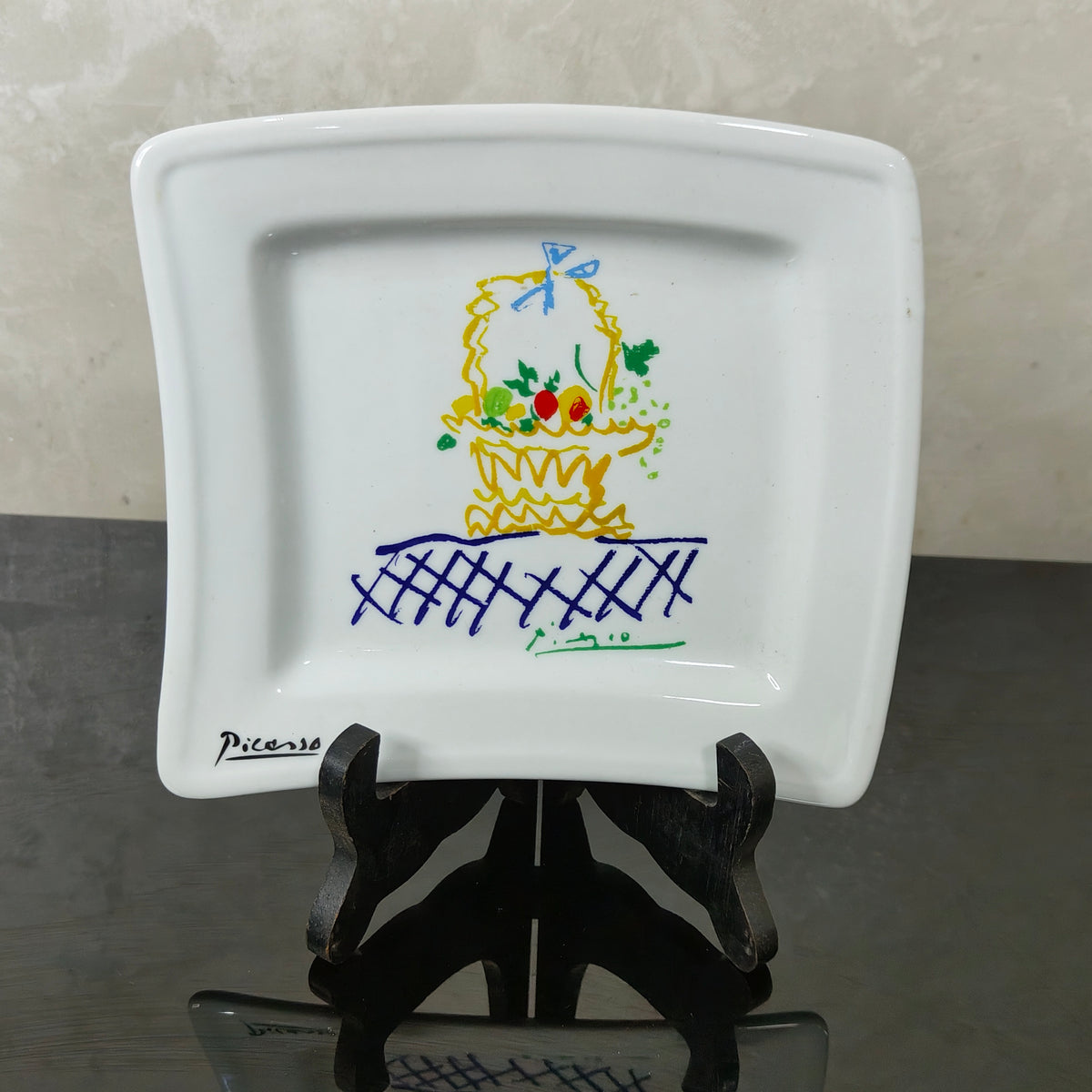 Pièces uniques faïence signé 
20cm/17cm