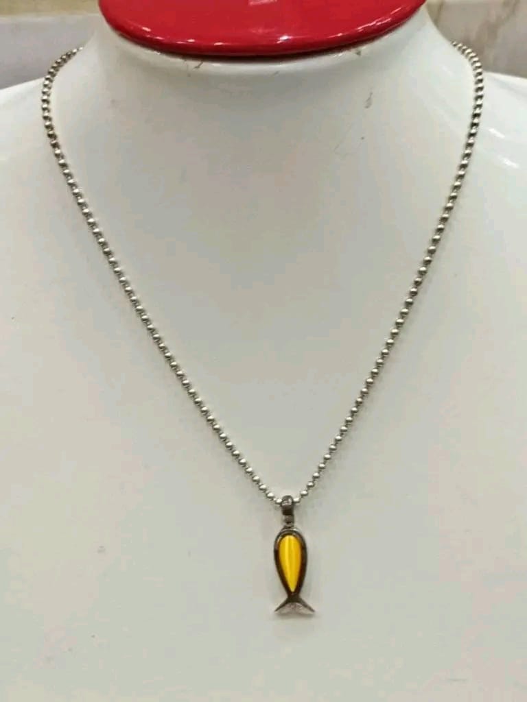 سلسلة فضة وحجر عين الهر طولها 22cm