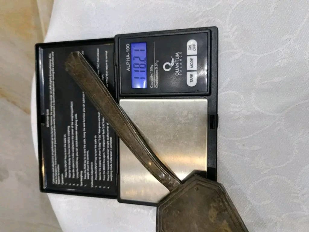 ملعقة حلويات من فضة طولها 25cm