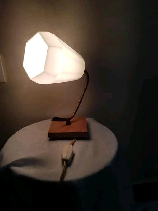 فيوزة قديمة من نحاس ورخام
25cm/20cm