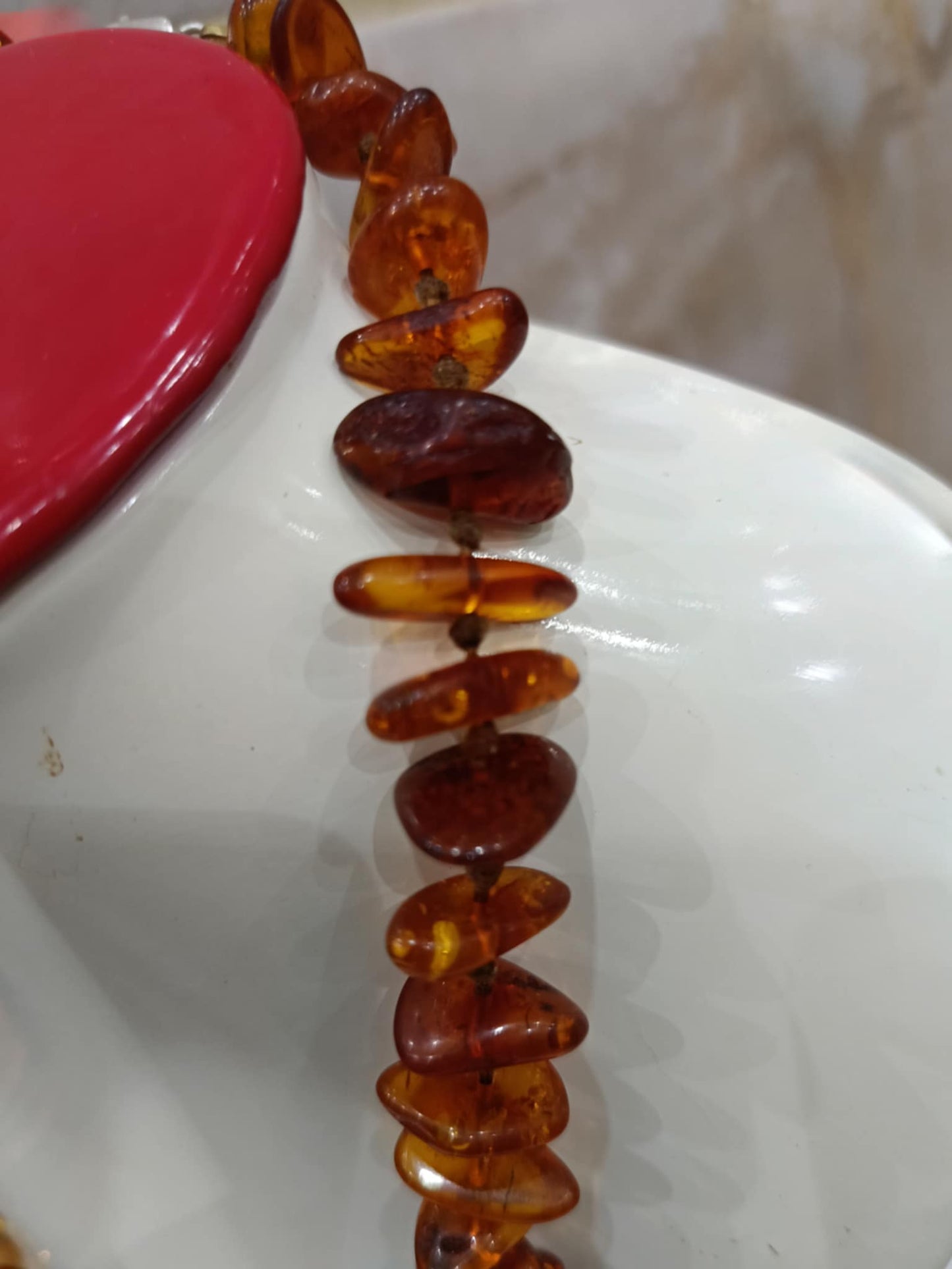 عقد كهرمان عطر طوله 25cm