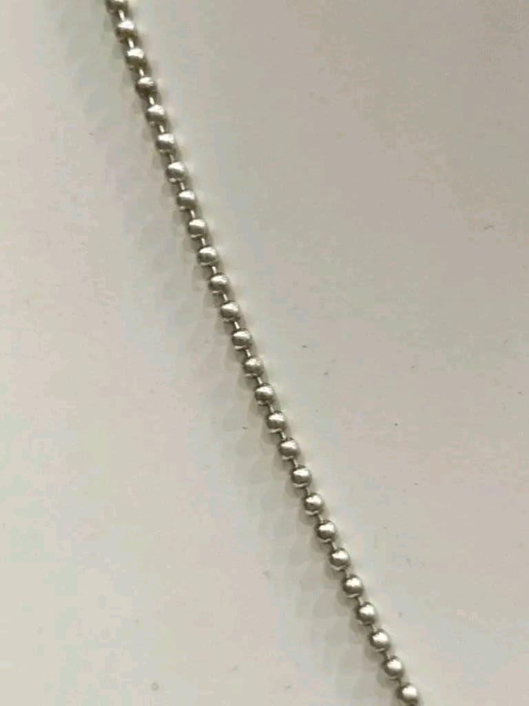 سلسلة فضة وحجر عين الهر طولها 22cm