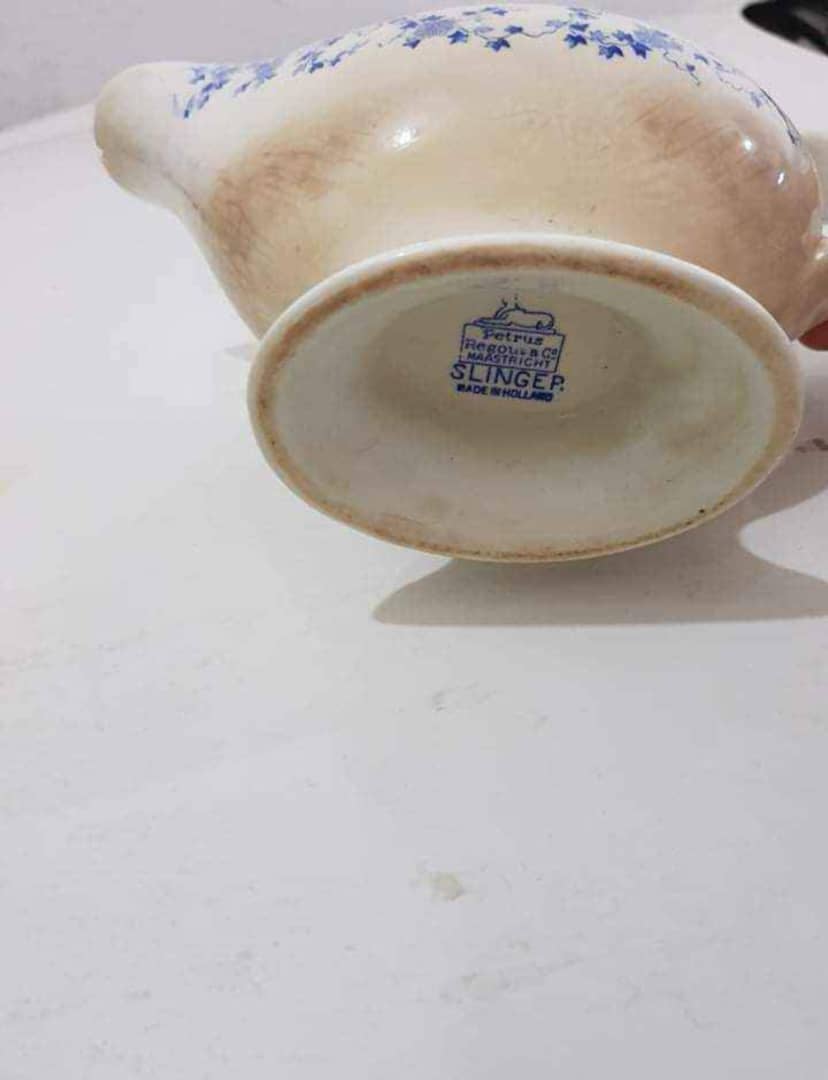 آنية قديمة 20cm
