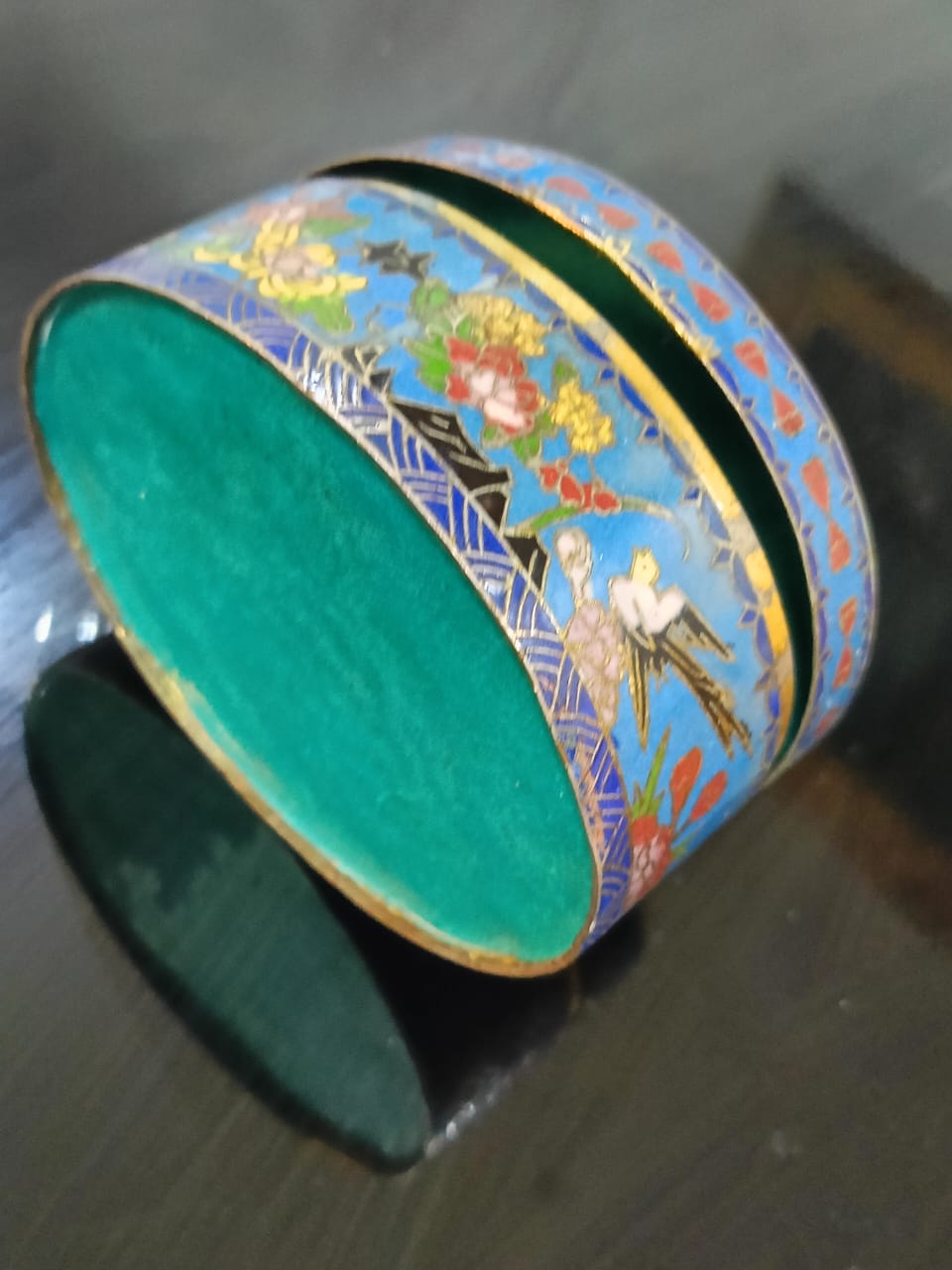 علبة مجوهرات برسومات أصلية من معدن
10cm/5cm