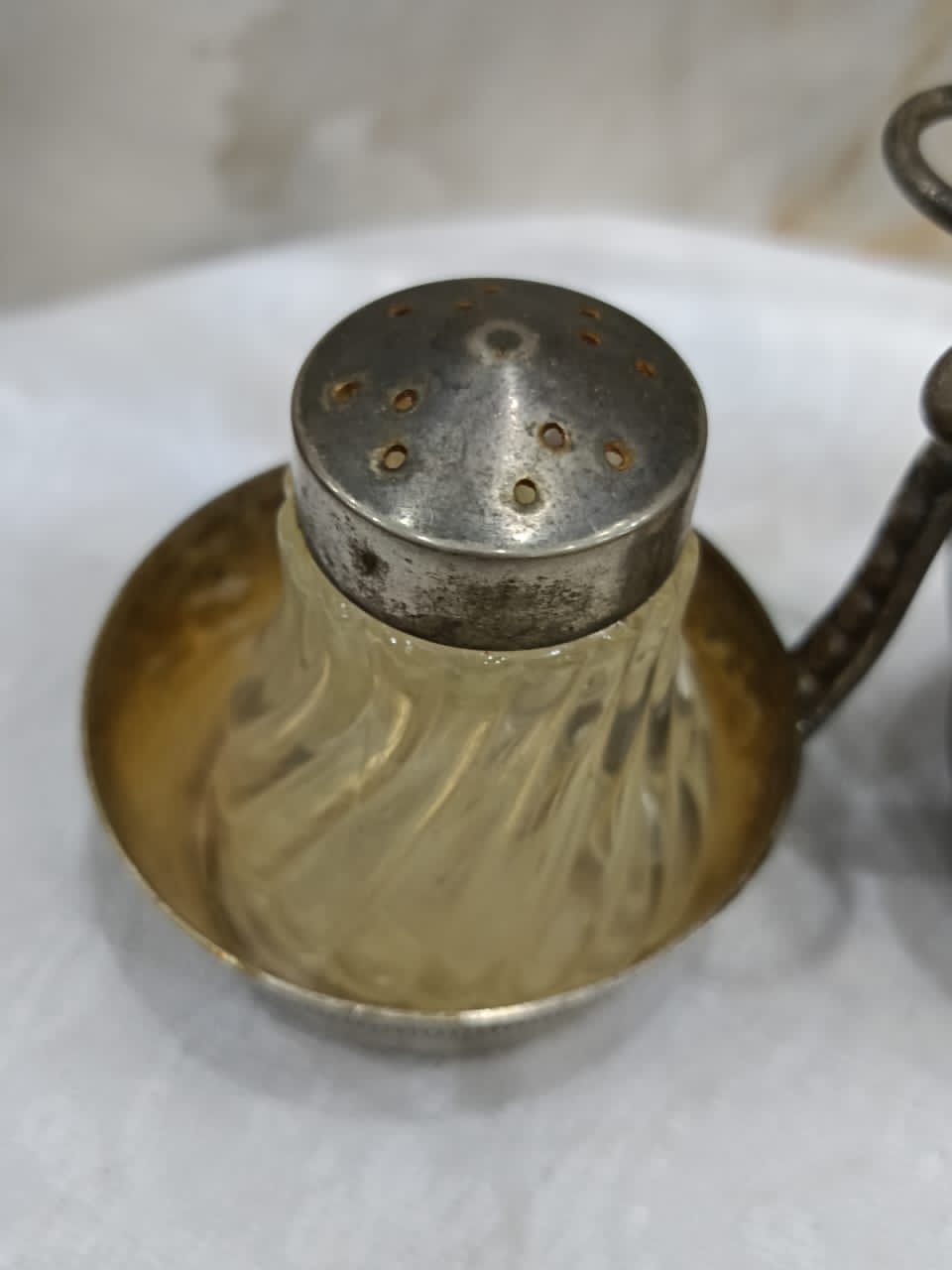 أدوات مائدة