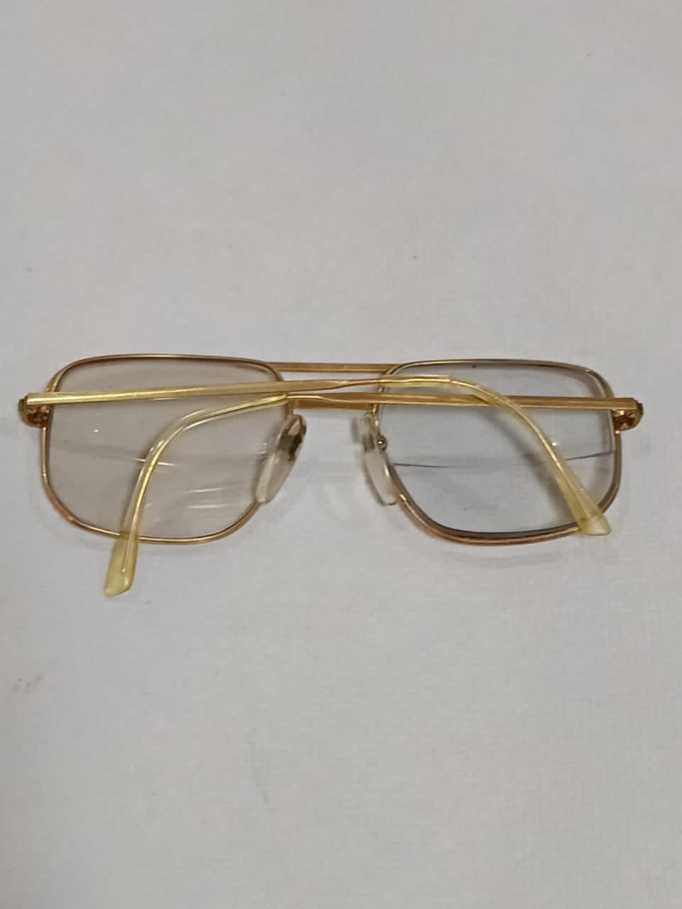 Cadre du lunette plaqué or