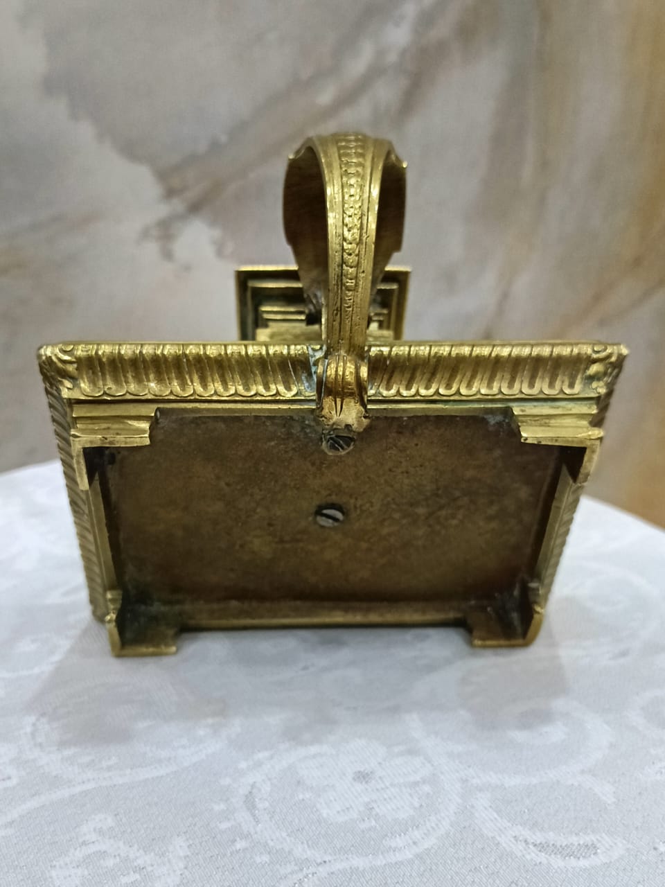 pougoire ancien bronze